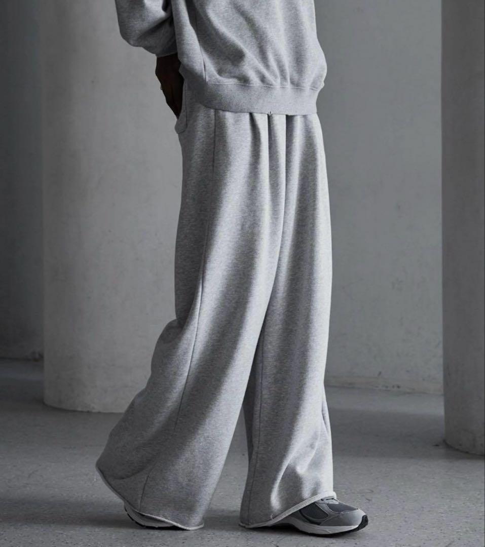 【極美品】　CALLNE 2tuck Cutoff Sweat Slacks