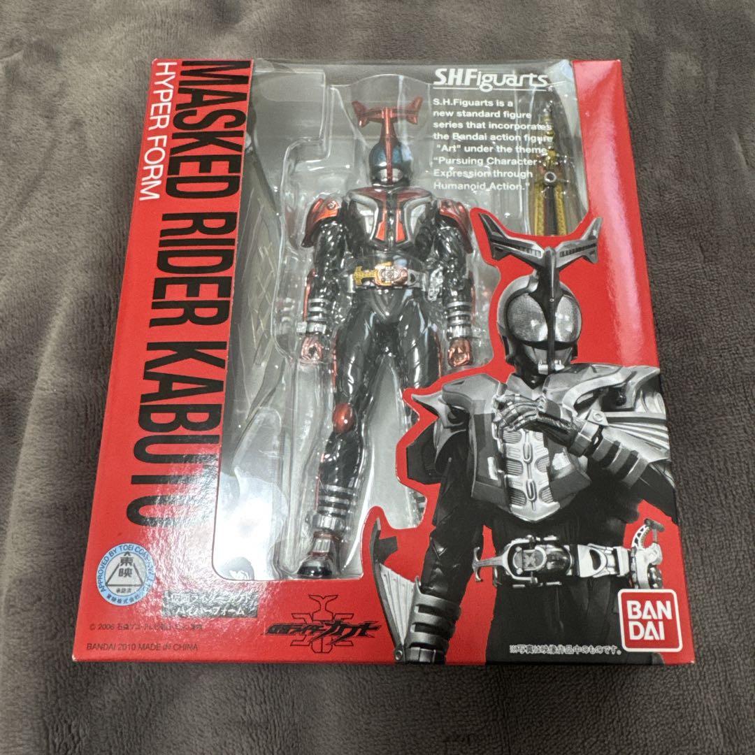S.H.フィギュアーツ 仮面ライダーカブト ハイパーフォーム