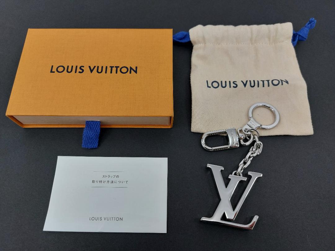 2022年最新入荷 キーリング/チャーム VUITTON【ルイヴィトン】ロゴ 未