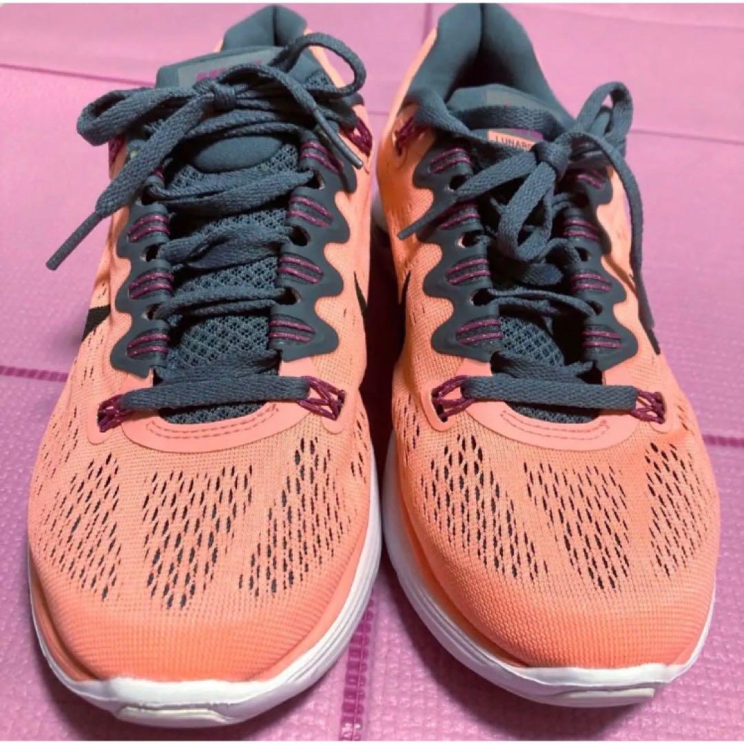 NIKE ナイキ スニーカー レディース 24.5 ピンク系 軽量 店頭