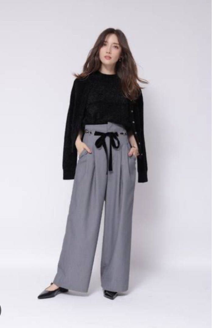 【限定値下】Apuweiser-riche チェーンベルト付きタックワイドパンツ