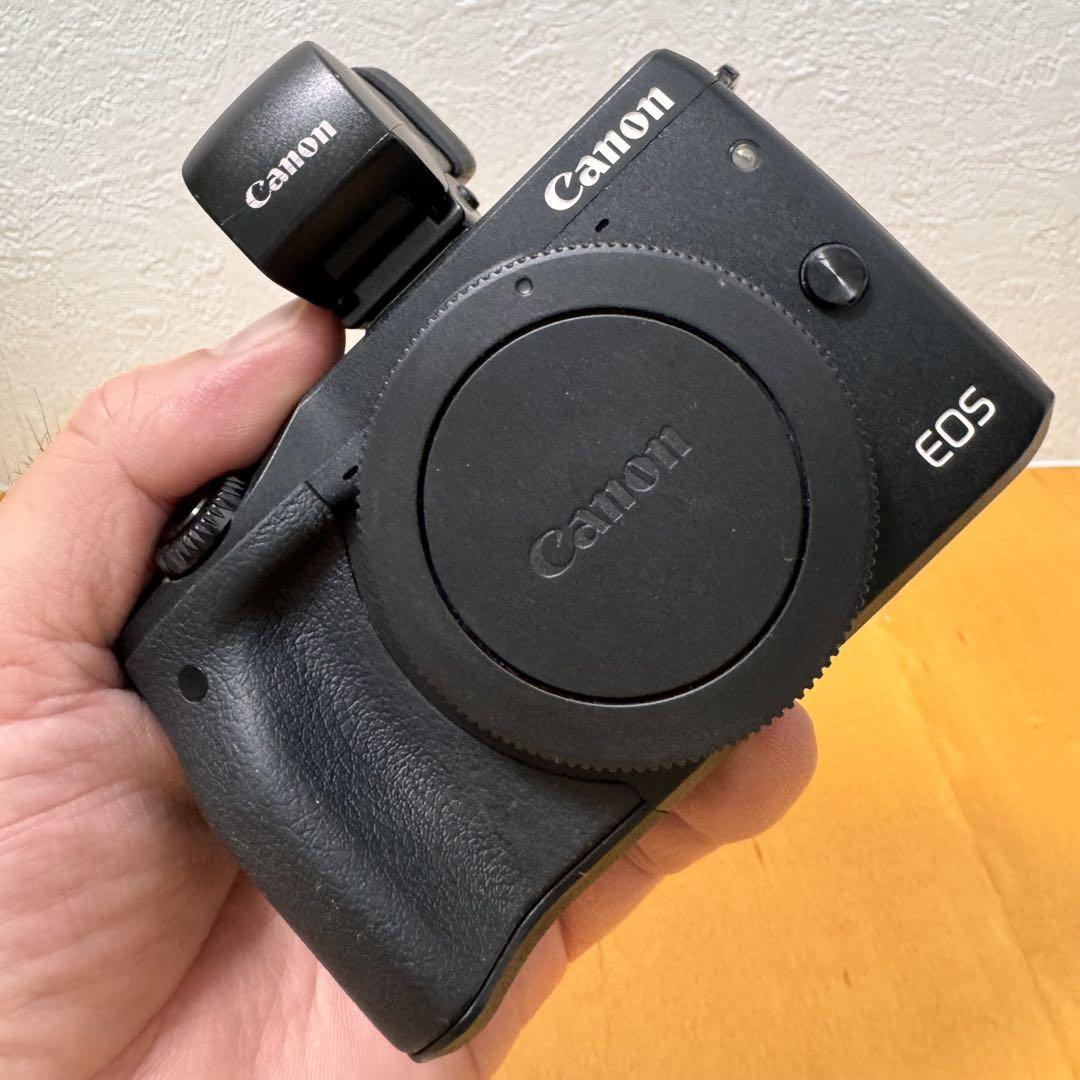 Canon EOSm3 ボディ、Mount Adapter EF-EOS M