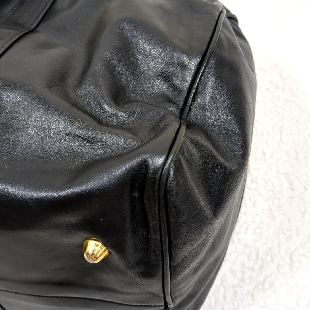 BALLY ボストンバッグ ブラック ロゴプレート オールレザー 肩掛け可