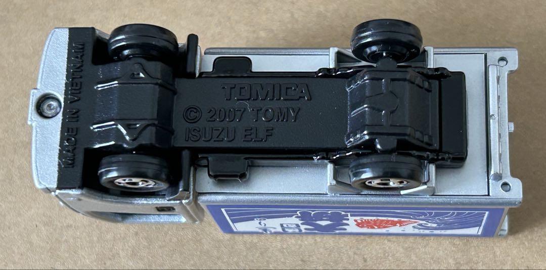 トミカ いすゞ エルフ トラック 造りの活旬 大枡 - メルカリ