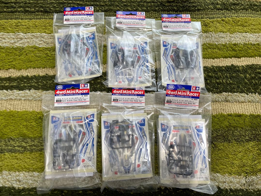 タミヤ　ミニ四駆　クリヤーボディ　24個