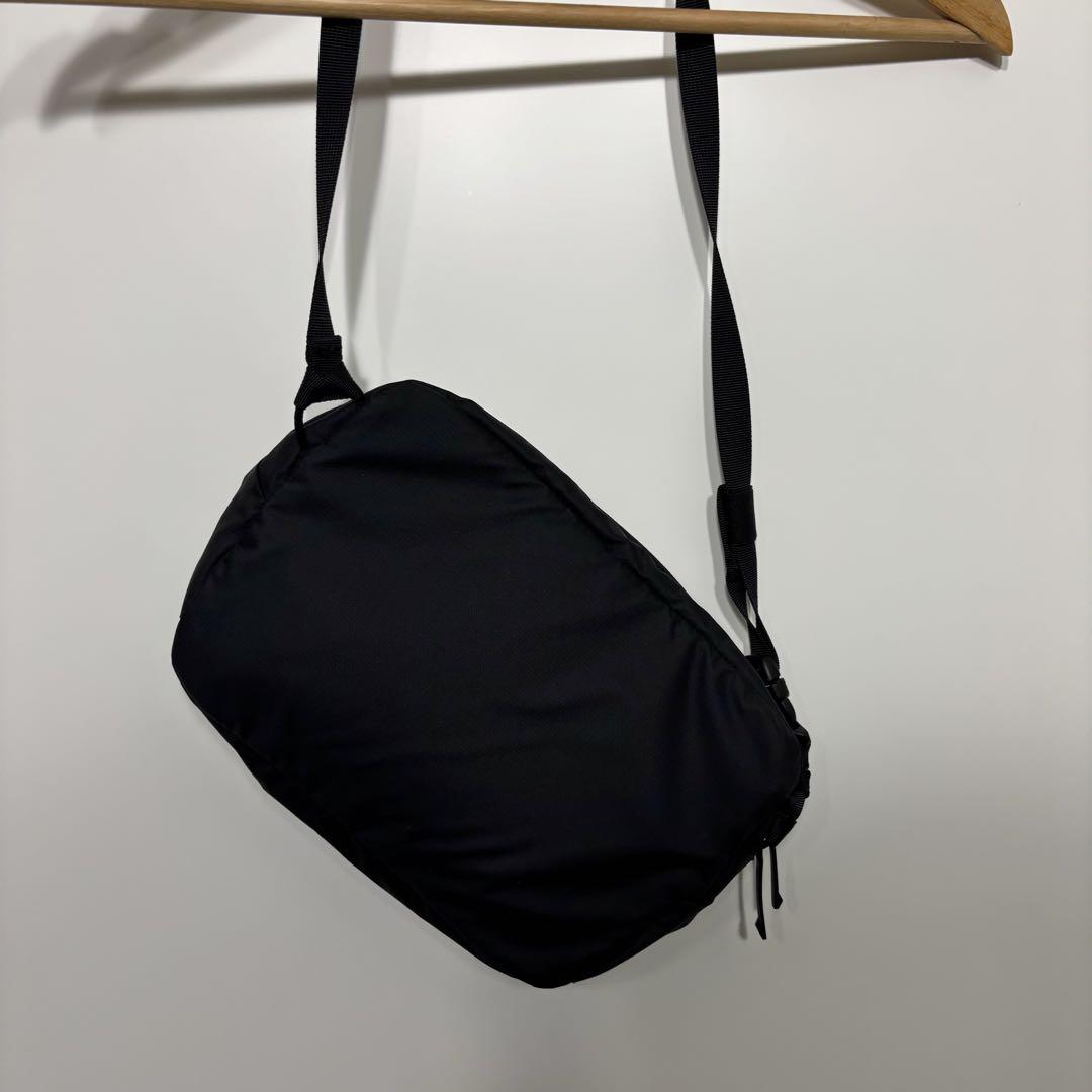 ARC'TERYX アークテリクス HELIAD6L サコッシュ