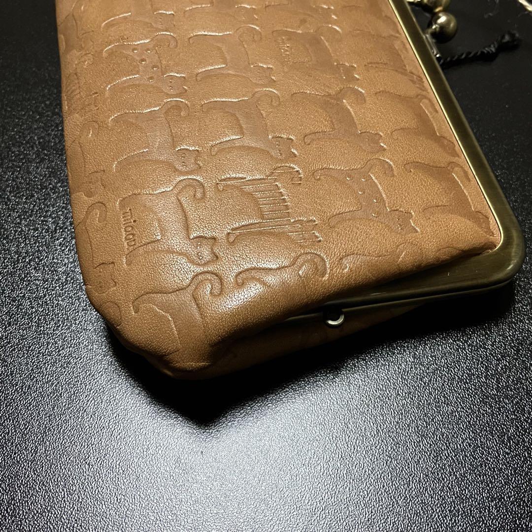美品 un signet アンシグネ 牛革 がま口 長財布 猫柄 型押し