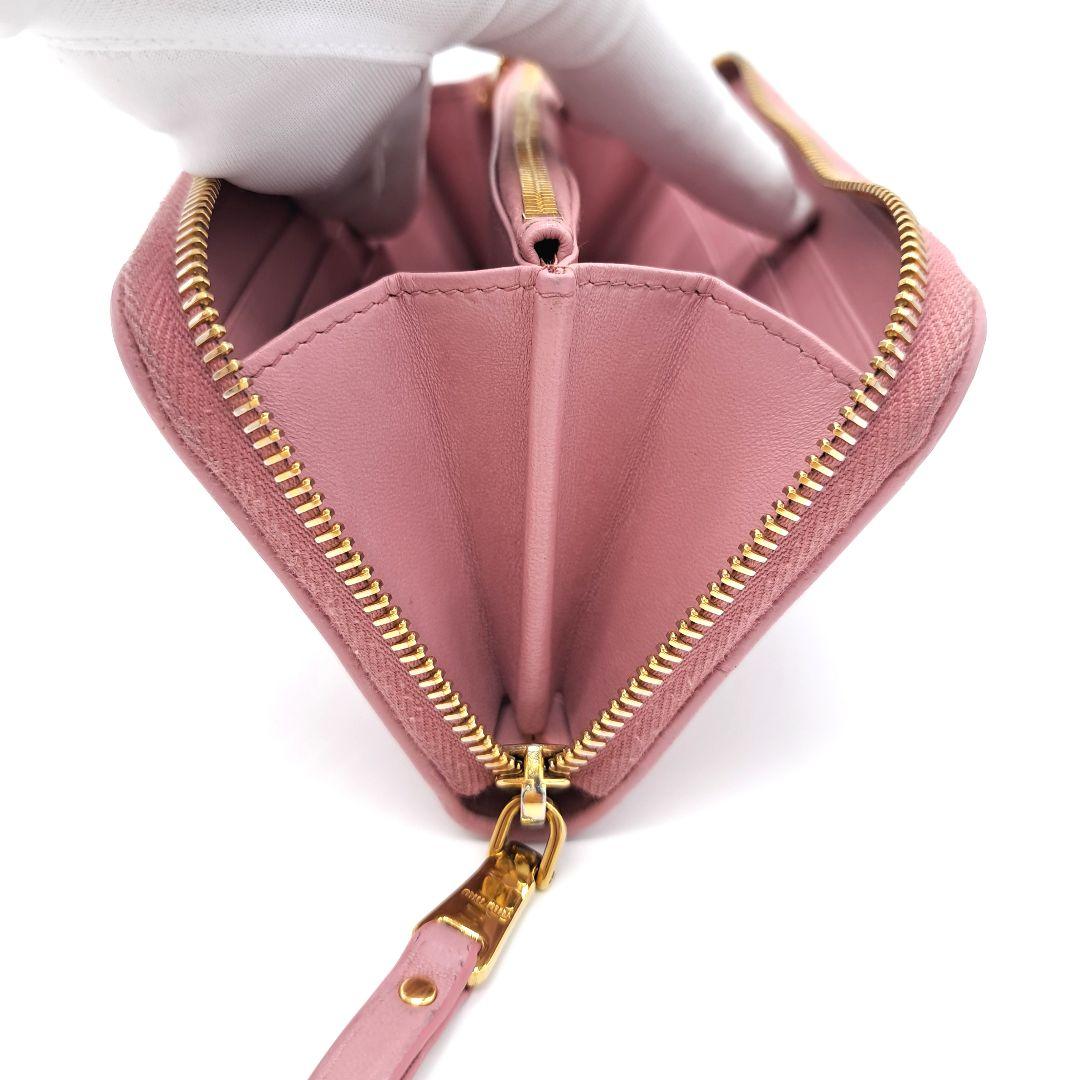 miu miu ミュウミュウ マテラッセ ラウンドファスナー長財布 ピンク