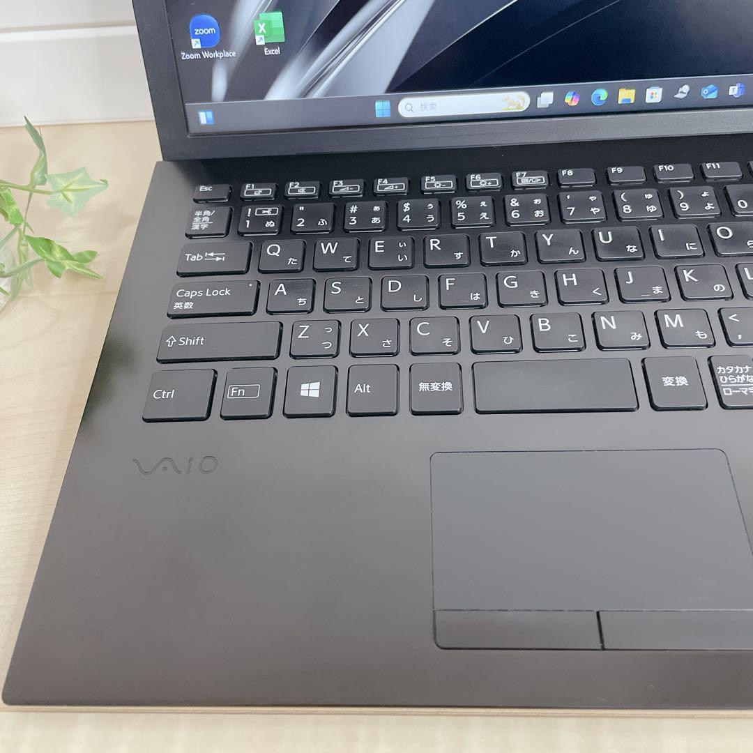 【美品】SONY ソニー VAIO 爆速 SSD256GB メモリ8GB