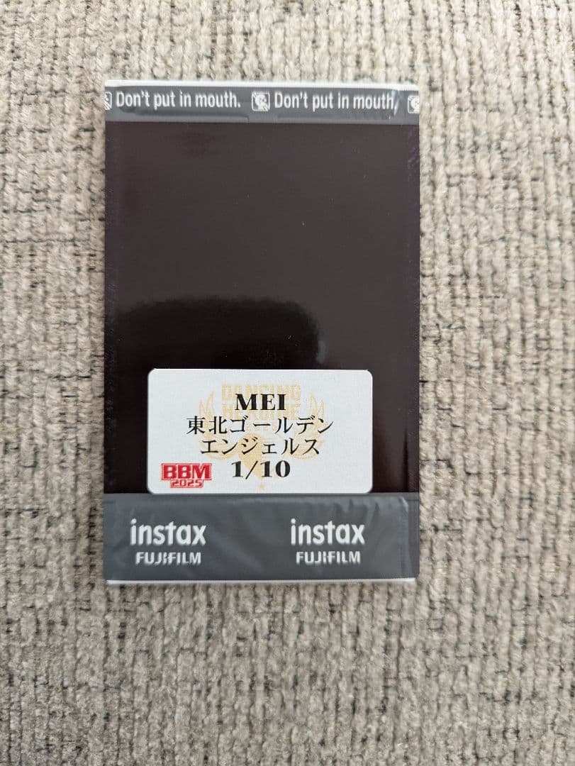 ファーストナンバー MEI 直筆サイン入りチェキ