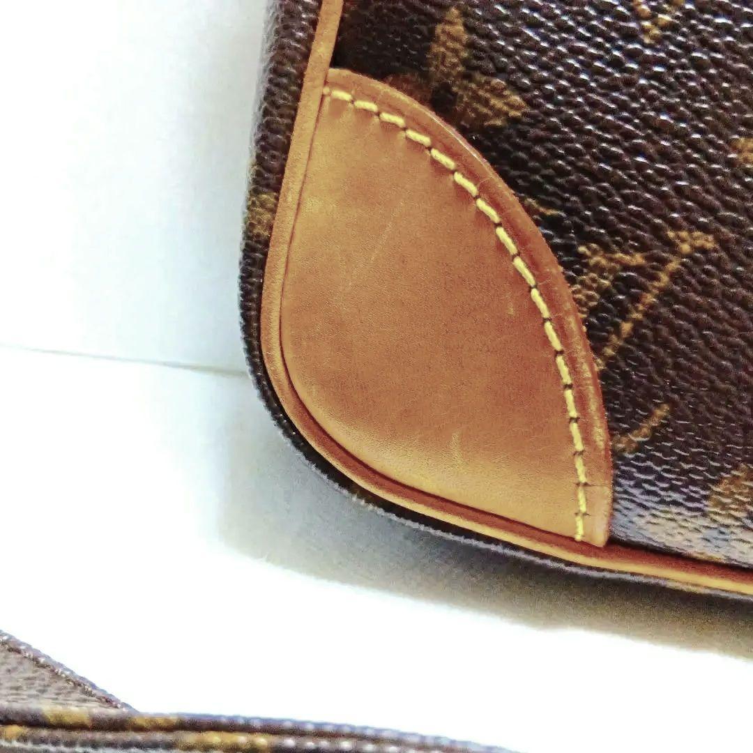 Louis Vuitton モノグラム ショルダーバッグ Louis Vuitton モノグラム ショルダーバッグ