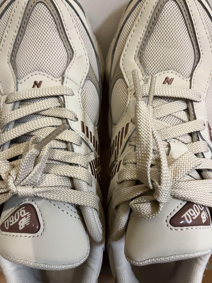 New Balance U9060 スニーカー ベージュ