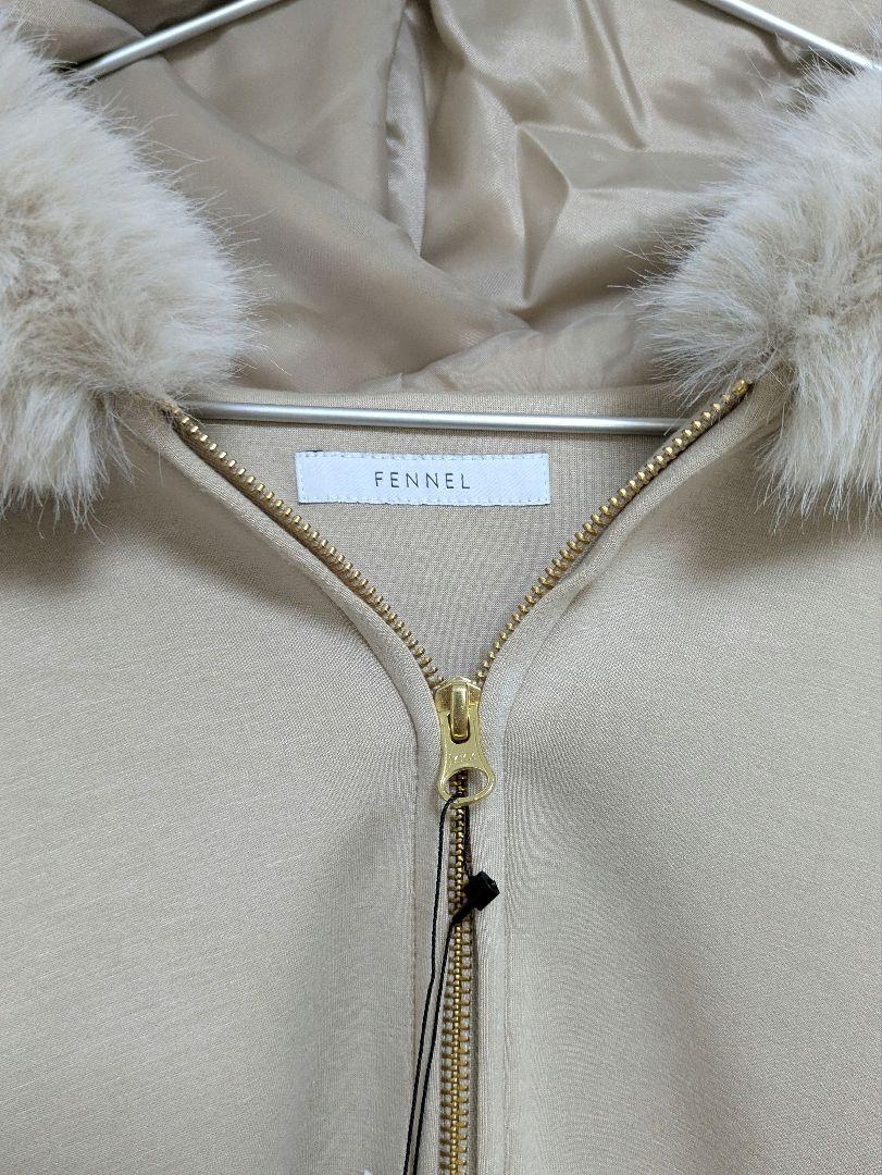 新品未使用 ヤマダヤスコットクラブ系列 fennel ファー付き フードポンチョ