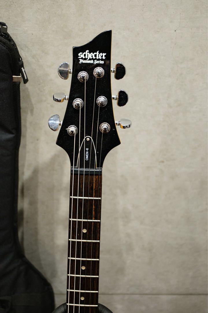 Amazon.com: Schecter Omen-6 - Gloss White : Musical Instruments