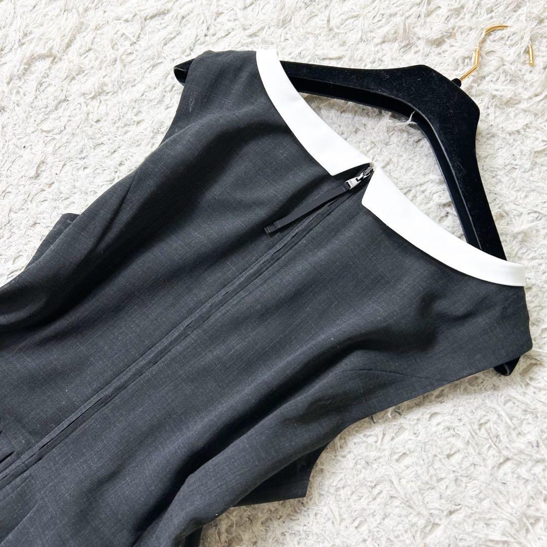 元9万✨新品 デイジーリン ロングワンピース 白襟 フレア Aライン 濃灰 42 元9万✨新品 デイジーリン ロングワンピース 白襟 フレア Aライン 濃灰 42