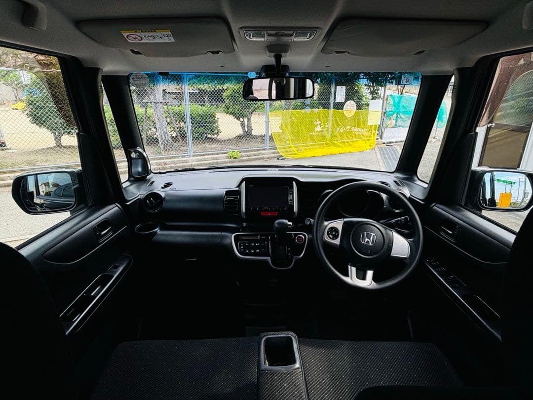 Honda N-BOX スライドドア Honda N-BOX スライドドア