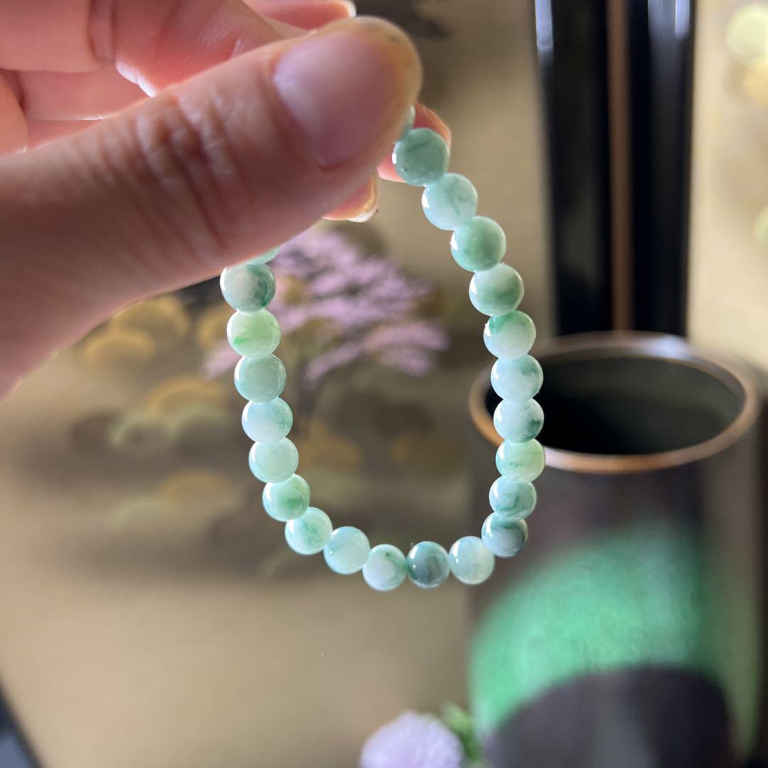 本翡翠ちらほら青緑花柄ブレスレット