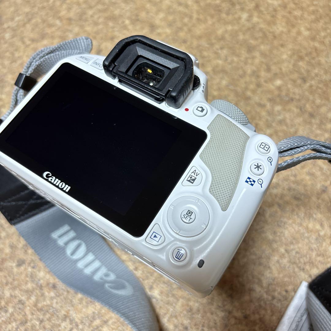 Canon EOS Kiss X7 ホワイト レンズ、ケース付き