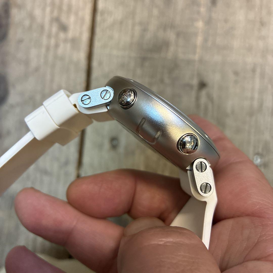 スント　コア　ピュアホワイト　SUUNTO CORE　PureWHITE　白色
