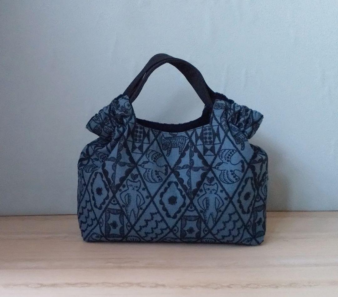 ミナペルホネンハンドメイドシャーリングバッグ(シンフォニー