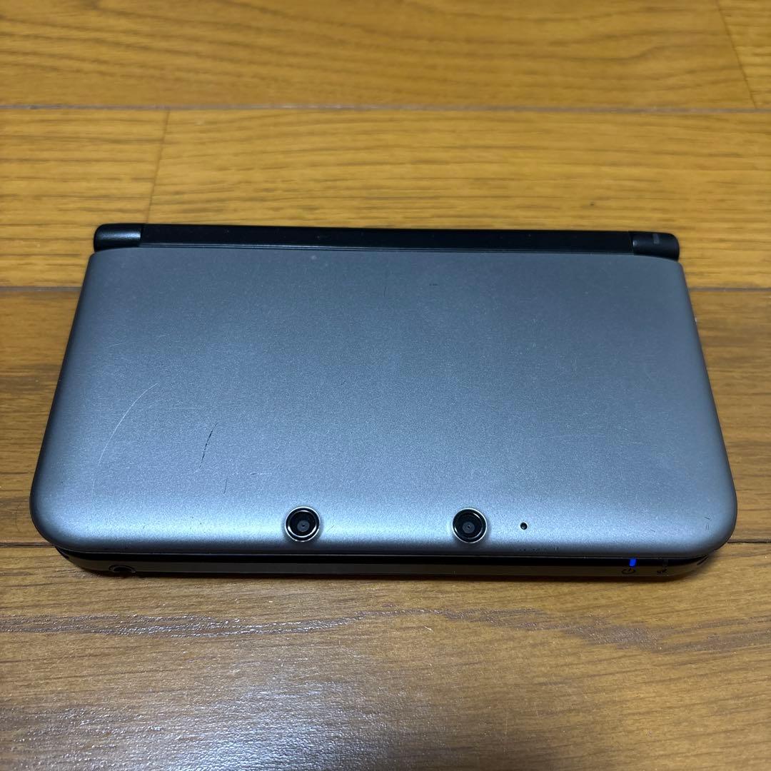 Nintendo 3DS LL シルバー 本体
