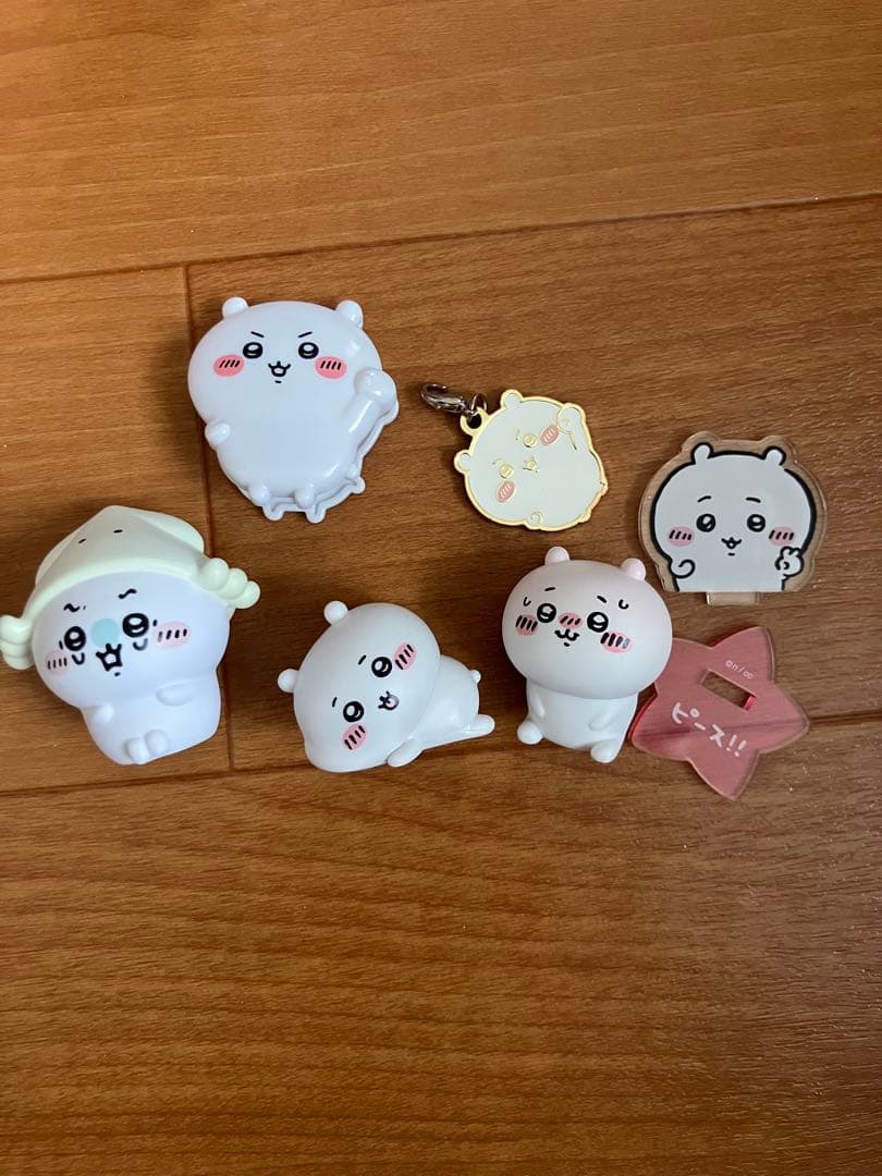 ちいかわ ガチャガチャ 水族館 ソフビィ フィギュア ピース アクスタ チャーム