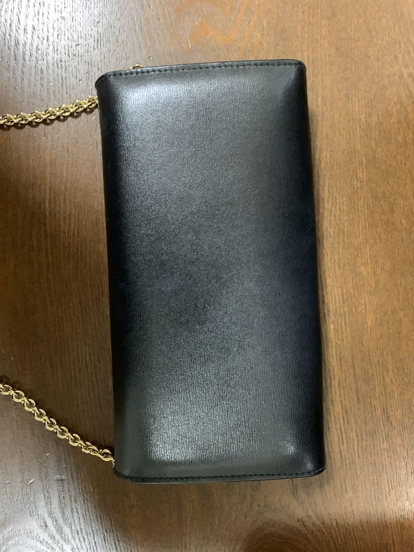 フェラガモの長財布 箱あり
