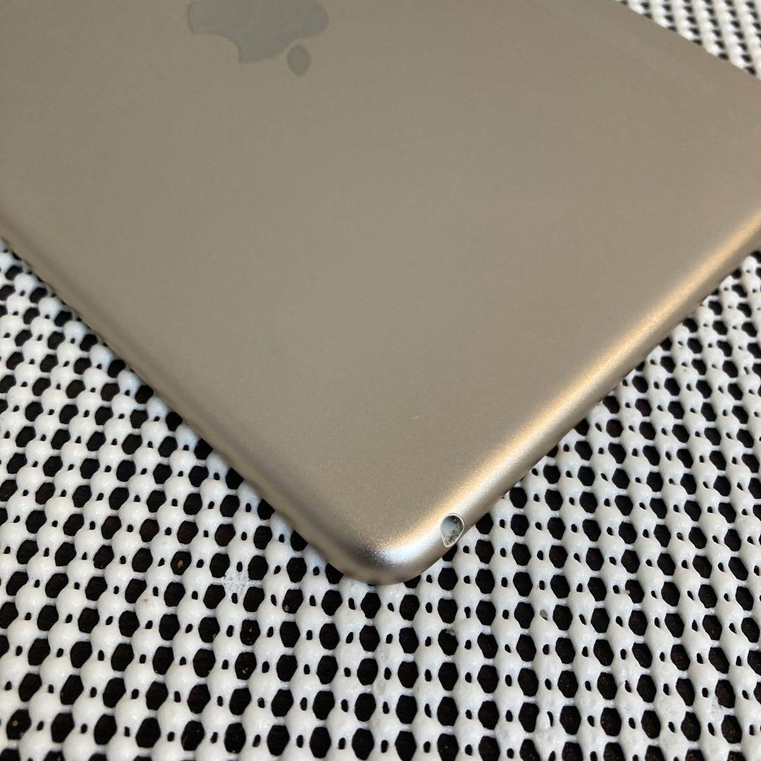 2331【早い者勝ち】iPad mini4第4世代 128GB WIFIモデル