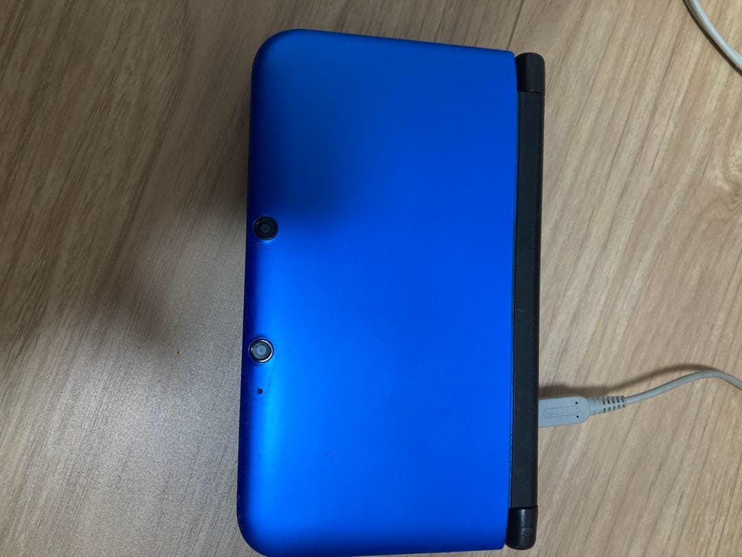 ニンテンドー3DS LL 青黒 本体やや傷や汚れあり