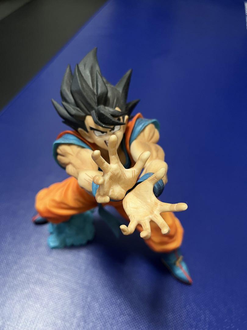 ドラゴンボールフィギュア　孫悟空　かめはめ波