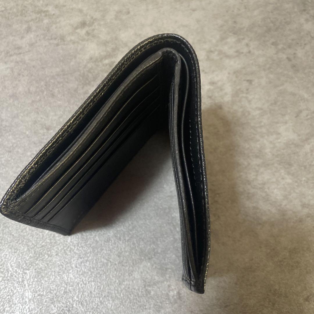 ✨箱付き完備品✨バーバリー　二つ折り財布　黒　ノバチェック