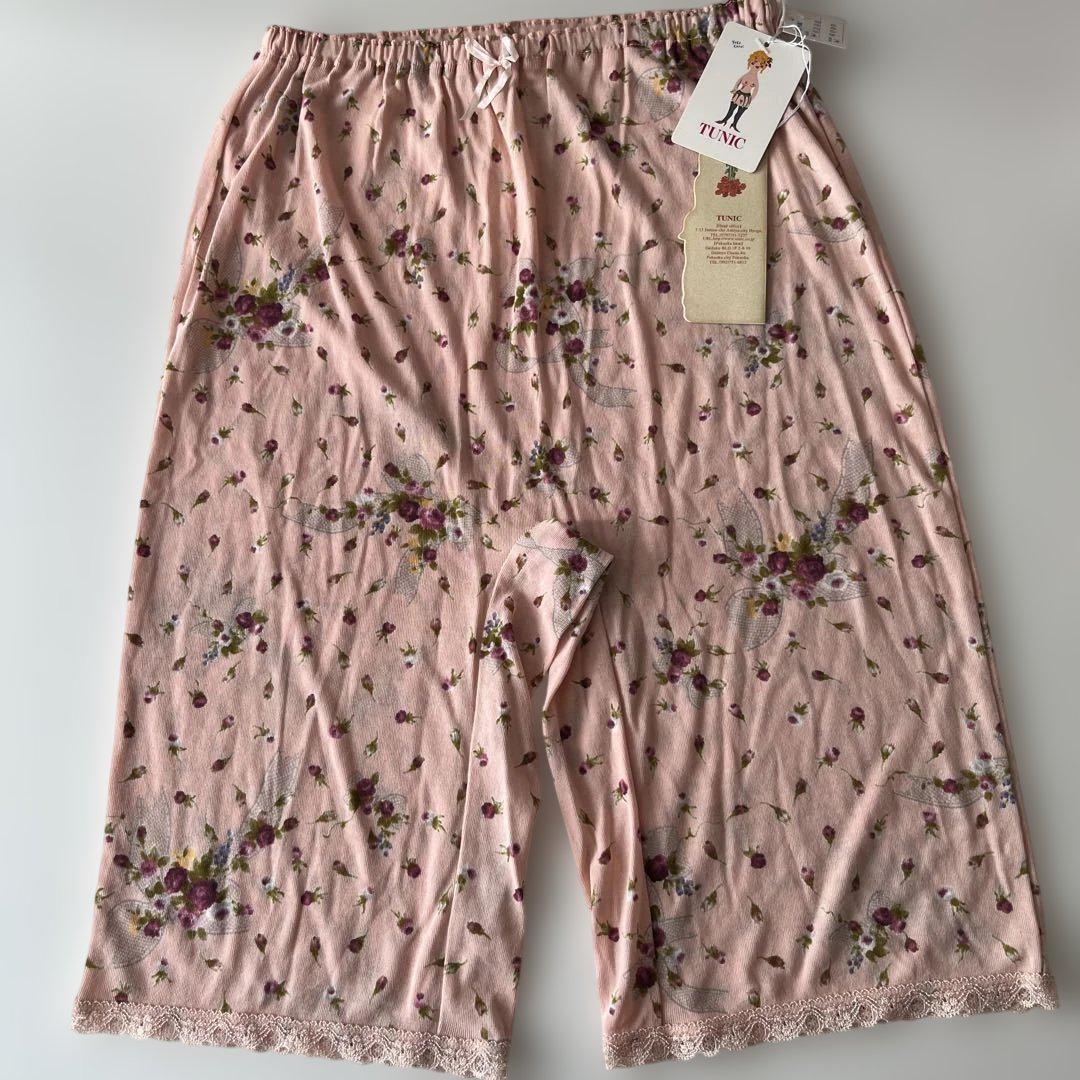 チュニック　鴨居羊子　TUNIC 綿100% 5分丈ボトム　花柄　フリー