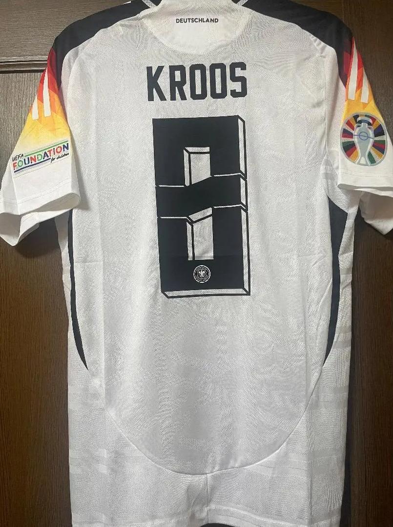 ユーロ2024ドイツチーム ジャージ 8番 KROOS - メルカリ