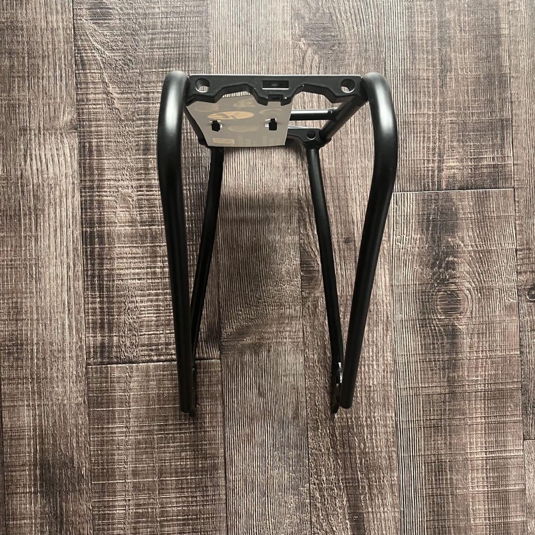 Racktime Topit Evo フロントキャリア　自転車ラック Racktime TopIt Evo Front Rack Black | Alltricks.com