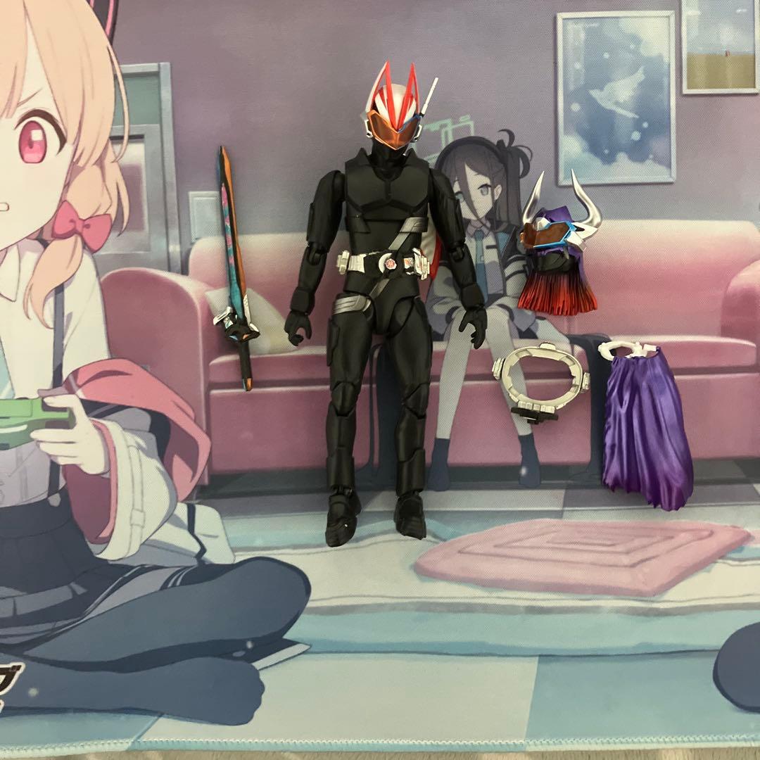 S.H.Figuarts 仮面ライダーギーツ バッファ レイジングフォーム目立った傷や汚れなし