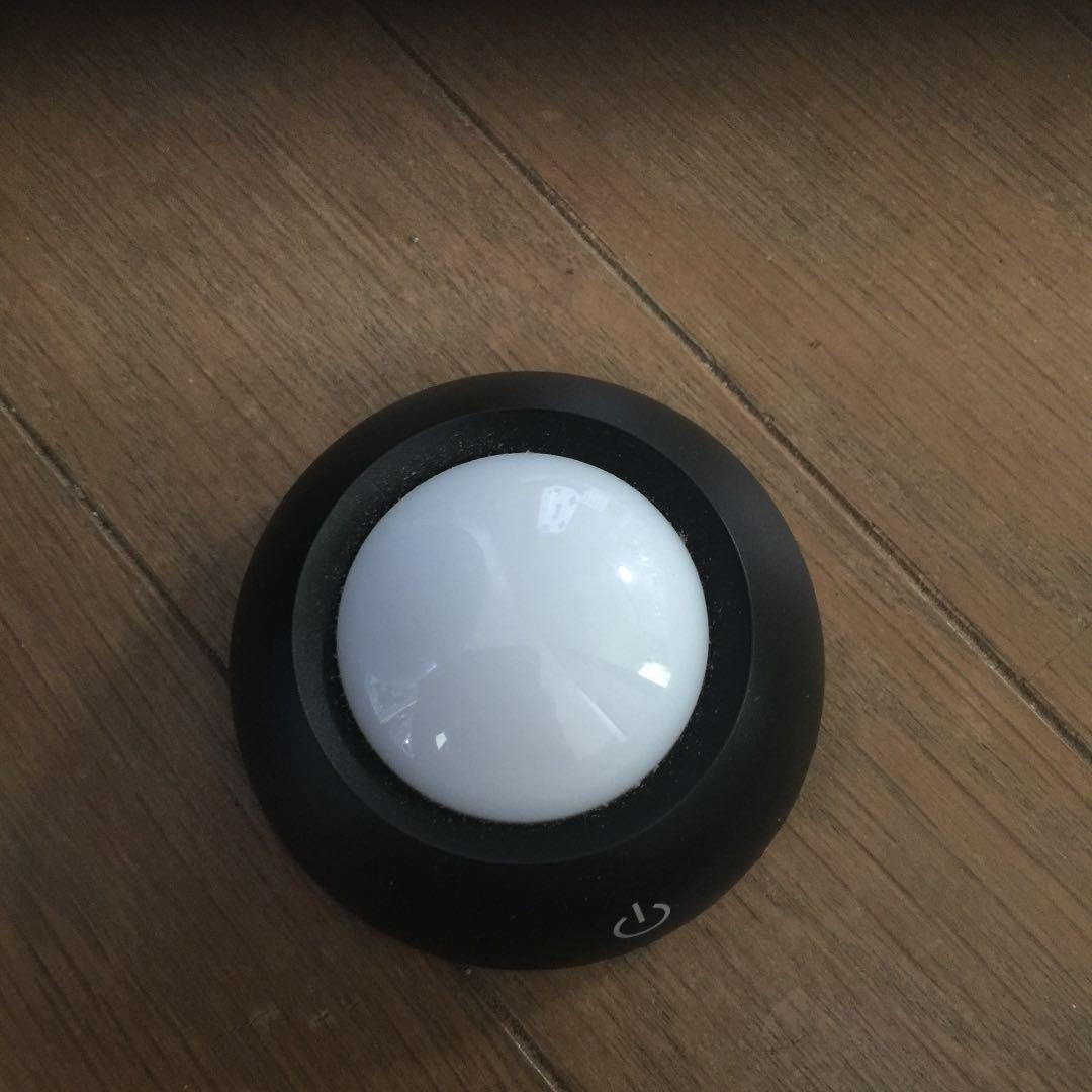 タップするだけで光るライト