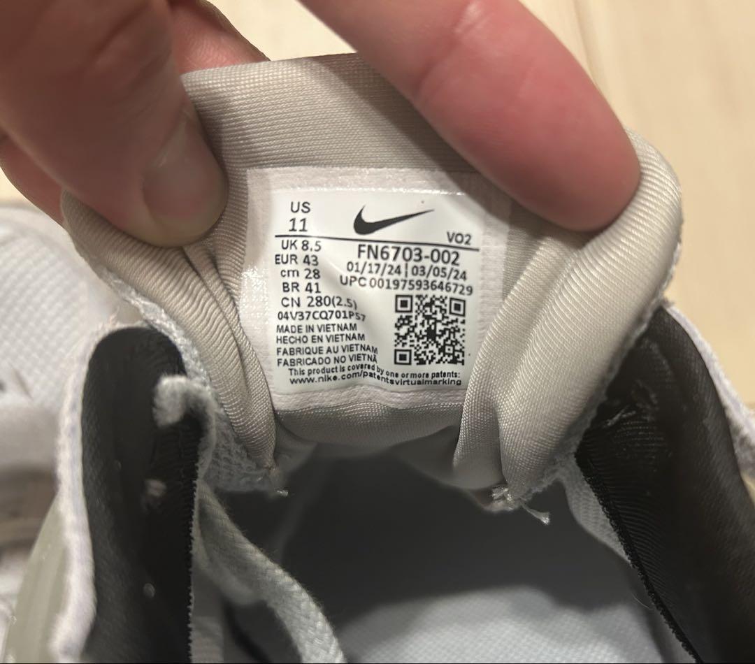NIKE W V2K RUN ホワイト　ナイキ