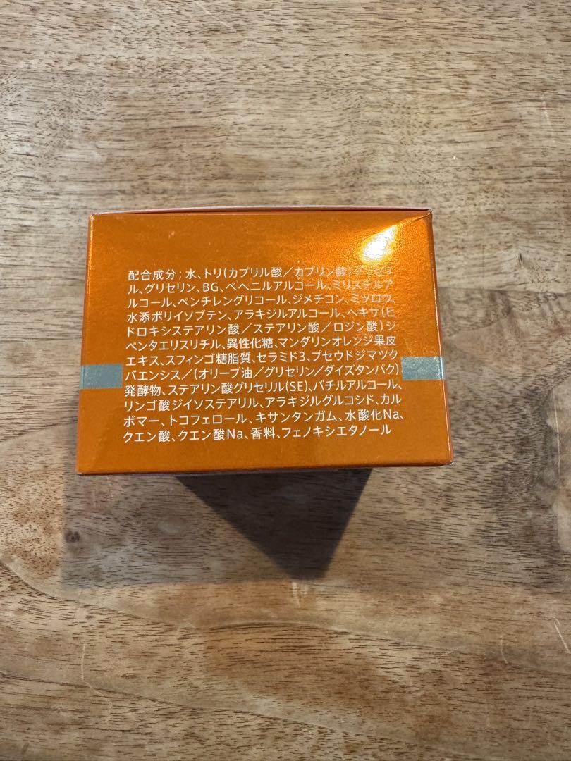サントリー　vitoas (ビトアス) モイストキープ クリーム 30g