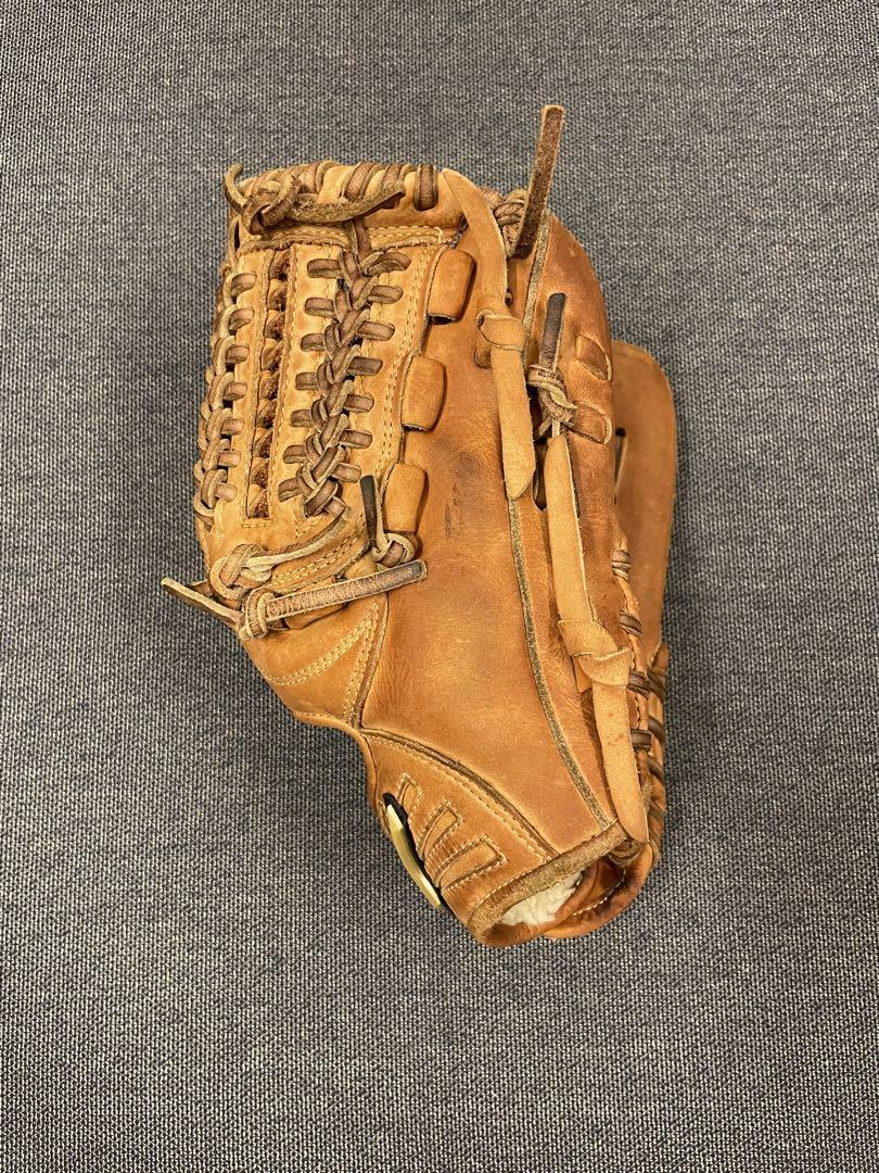 良型　ミズノ　グローバルエリート　野球 軟式グローブ 一般用　大人　右投げグラブ