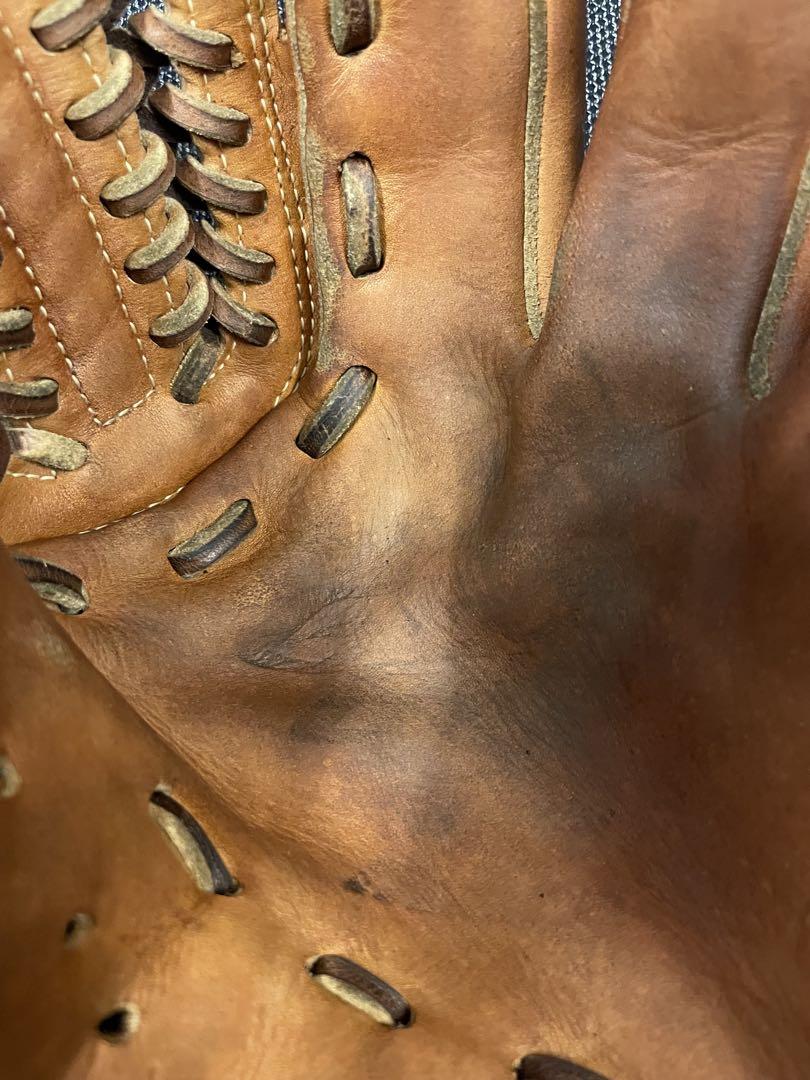良型　ミズノ　グローバルエリート　野球 軟式グローブ 一般用　大人　右投げグラブ