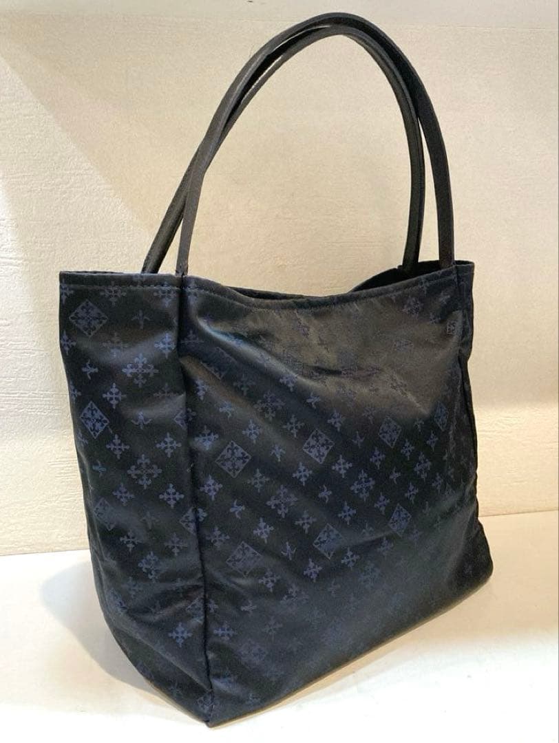 【極美品】russet シンプルトートバッグ M ナイロン×レザー A4可 【極美品】russet シンプルトートバッグ M ナイロン×レザー A4可