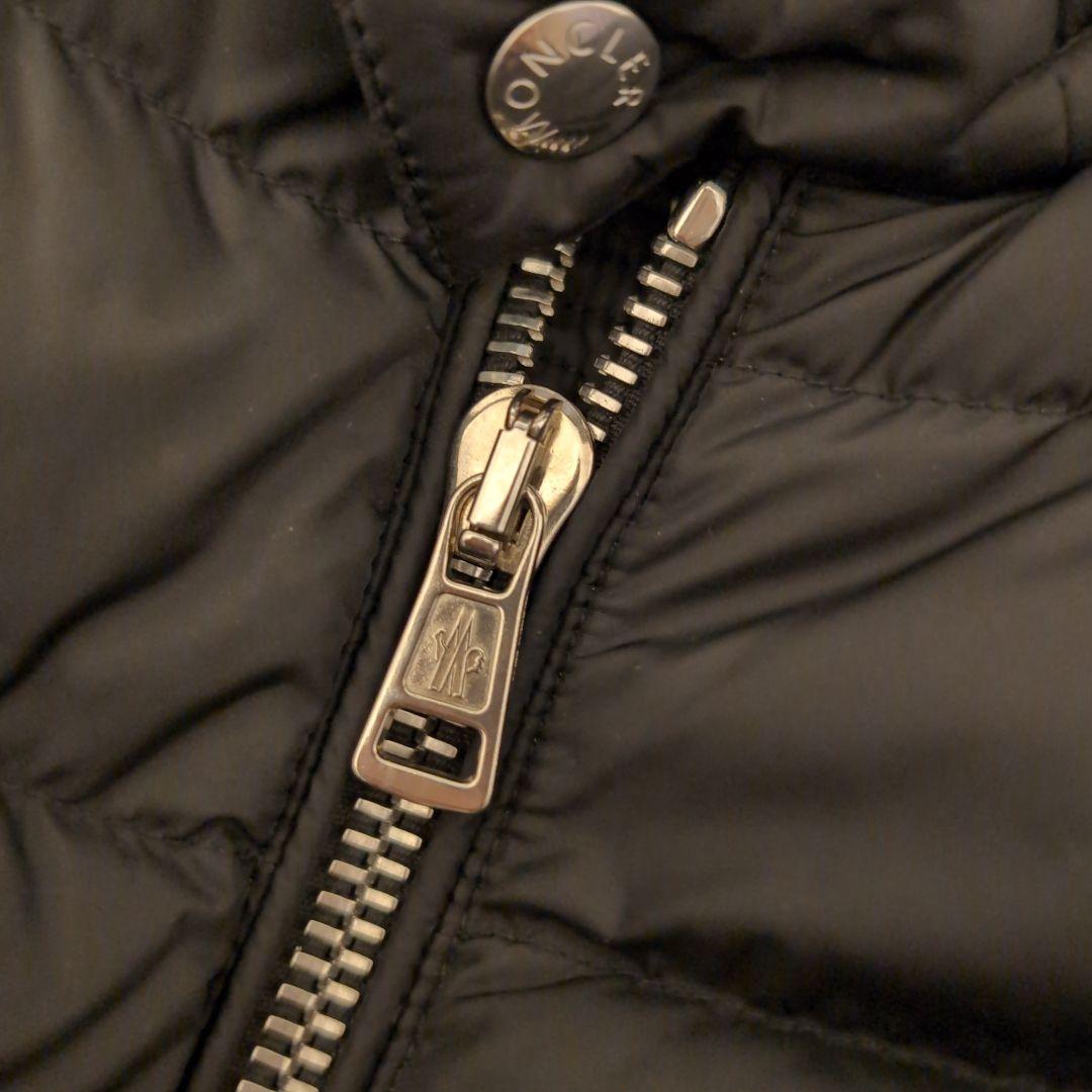 MONCLER　ダウンジャケット　AMIOT