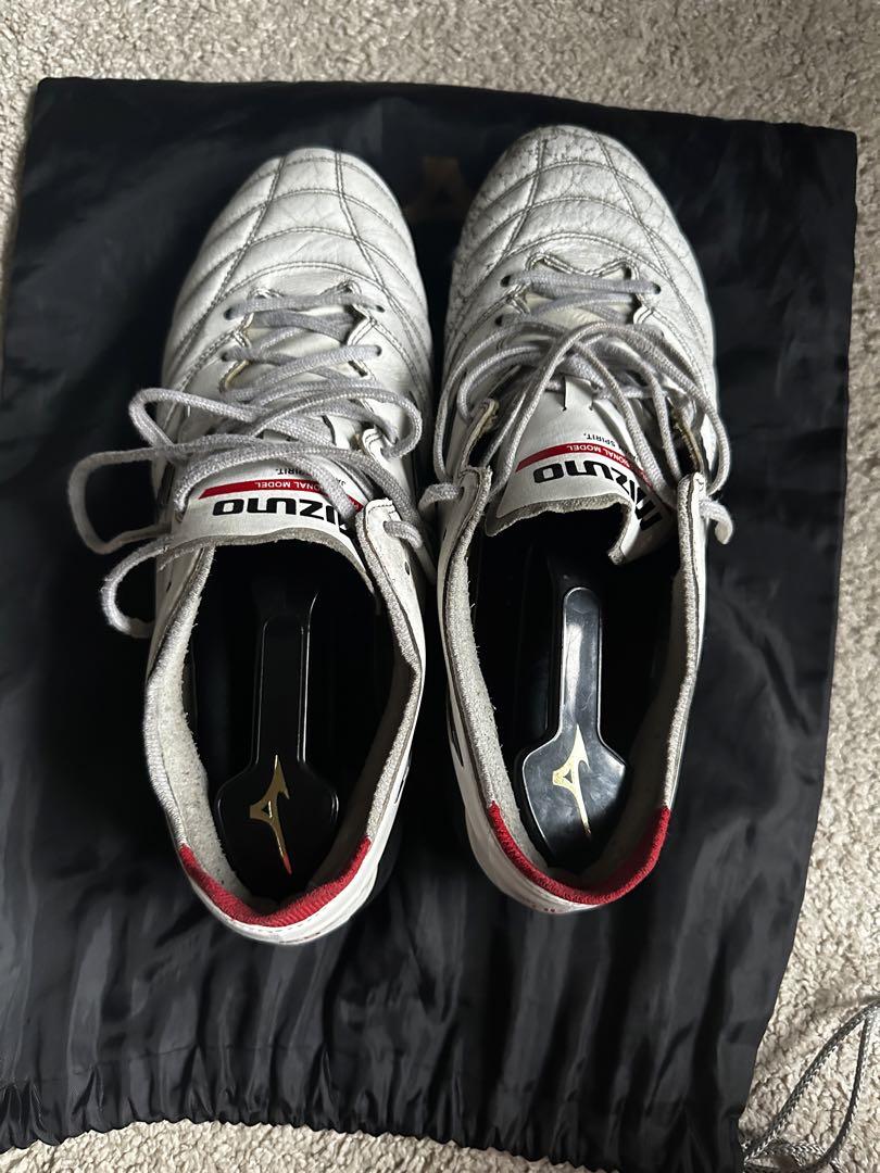 MIZUNOモレリアネオIIIホワイト✖️ブラック25.5