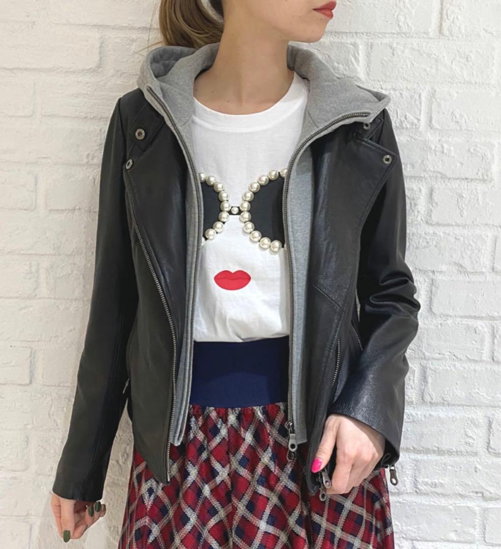 MONiLE フード付きレザーライダースジャケット 【送料無料(一部地域を