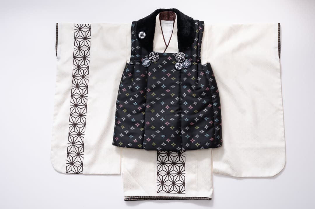 ディズニープリンセスのベビーグッズも大集合 3歳男児用 七五三着物 白地に黒の被布がとってもかわいい 七五三 Jmachadoimoveis Com Br ディズニープリンセスのベビーグッズも大集合 3歳男児用 七五三着物 白地に黒の被布がとってもかわいい 七五三 Jmachadoimoveis Com Br