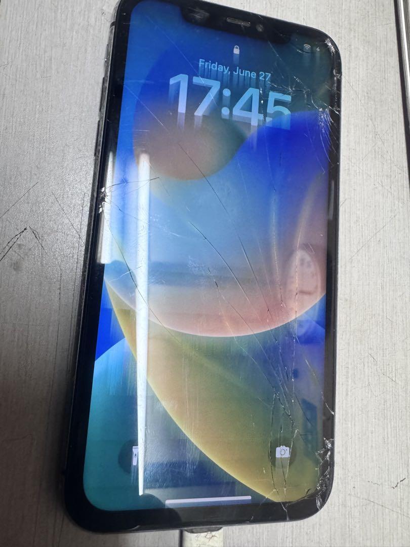 Apple iPhone11 64GB SIMフリー ジャンク品