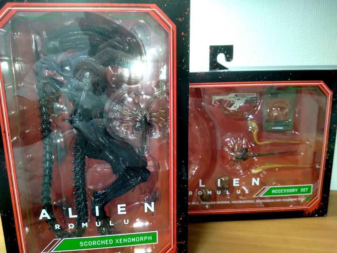 NECA ネカ　エイリアンロムルス　スコーチドゼノモーフ＆アクセサリーセット