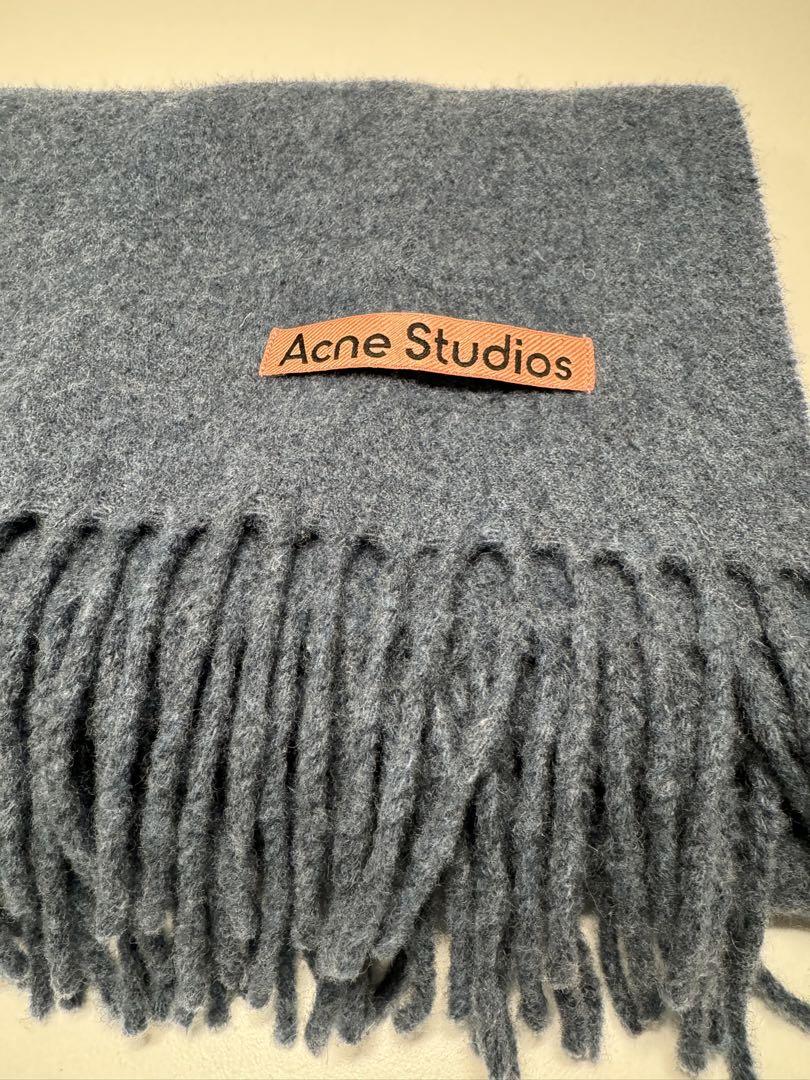 人気のショッピング Acne Studios マフラー　大判ストール