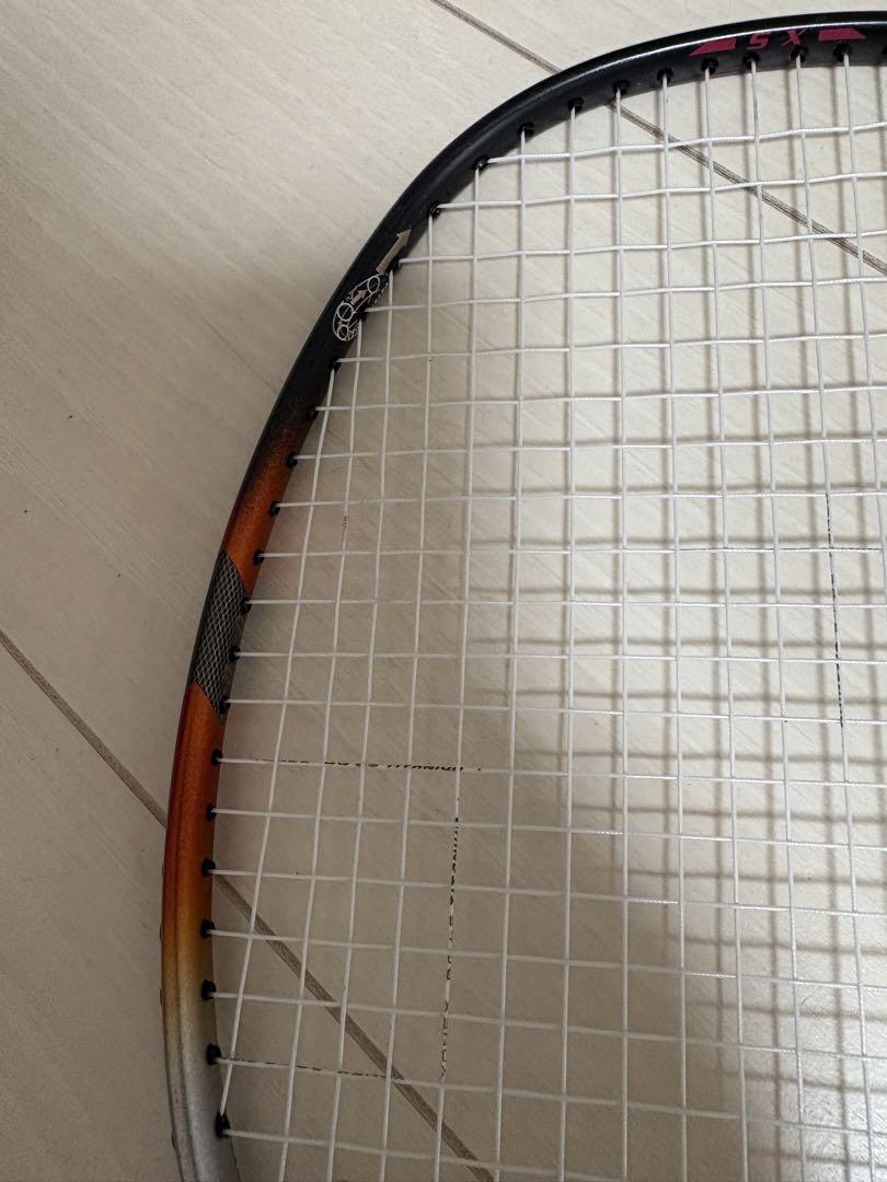 バドミントンラケット　YONEX ISOMETRIC SWING POWER
