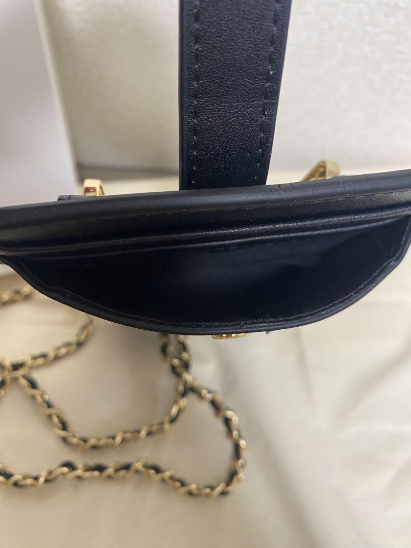 CHANEL シャネル ノベルティ ココクラッシュ スマホ ショルダー